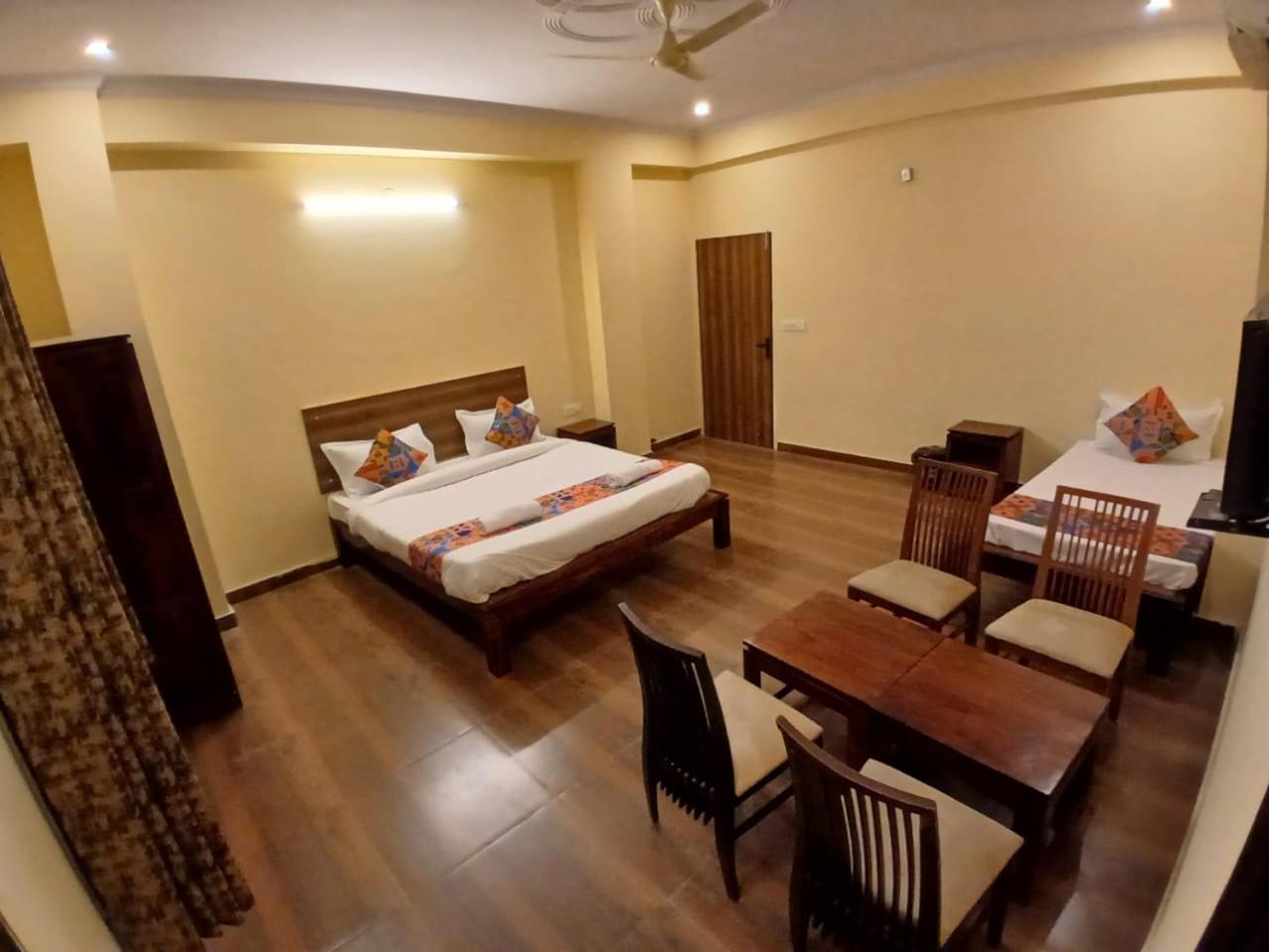 Hotel G M I, Sikar Road Jaipur Exterior photo